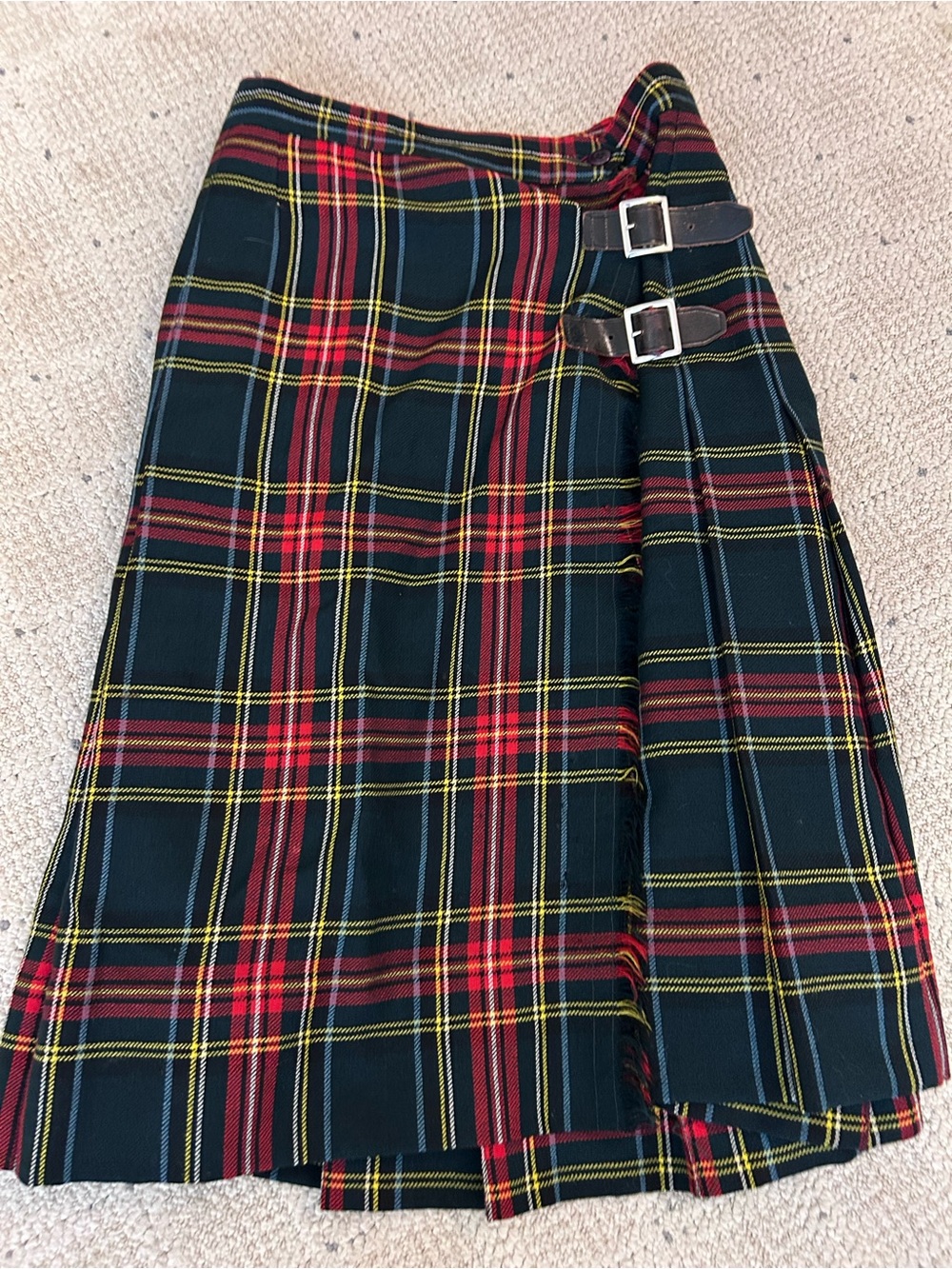 Men's Tartan Wrap Kilt with Buckle Detail - Black & Red